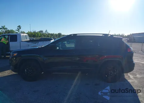 2023 Jeep Cherokee Altitude Lux 4X4 from USA, damaged, VIN 1C4PJMMB2PD113174